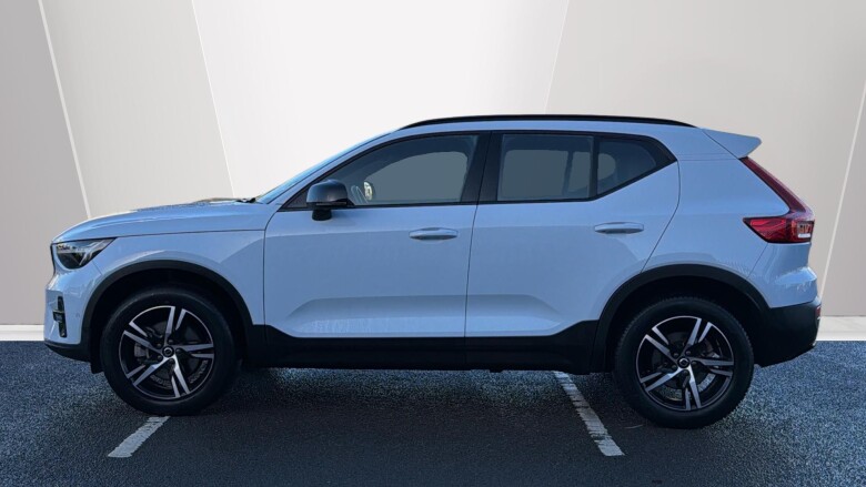 Volvo XC40 2.0 B3P Plus Dark 5dr Auto Petrol Estate